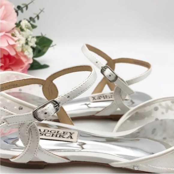 Badgley Mischka Carissa Pointed Toe Flat Size 9 - Picture 3 of 15